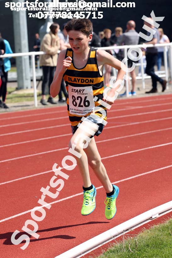 Boys under-15s 3000 metres, 2019 North Eastern Track and Field Champs., Middlesbrough. Photo:  David T. Hewitson/Sports for All Pics